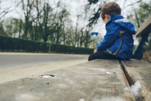 خودکشی کودکان، دلایل و راه‌های رویارویی با آن