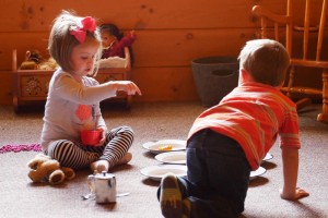 ویژگی‌های کودکان ۳ و ۴ ساله در کودکستان خانگی