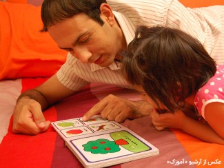 ۵ تکنیک برای تبدیل کتاب خواندن به فعالیتی سرگرم‌کننده برای کودکان