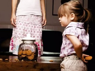 آیا بچه ها همیشه باید راست گو باشند؟