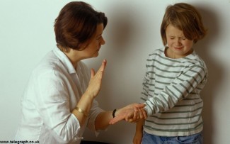 توصیه‌هایی به والدین، کودکان را تنبیه نکنید